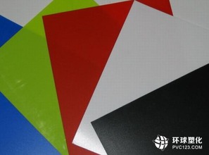 磨砂PVC片 未來(lái)或?qū)⒊蔀槠呐c建筑裝飾材料市場(chǎng)新主角